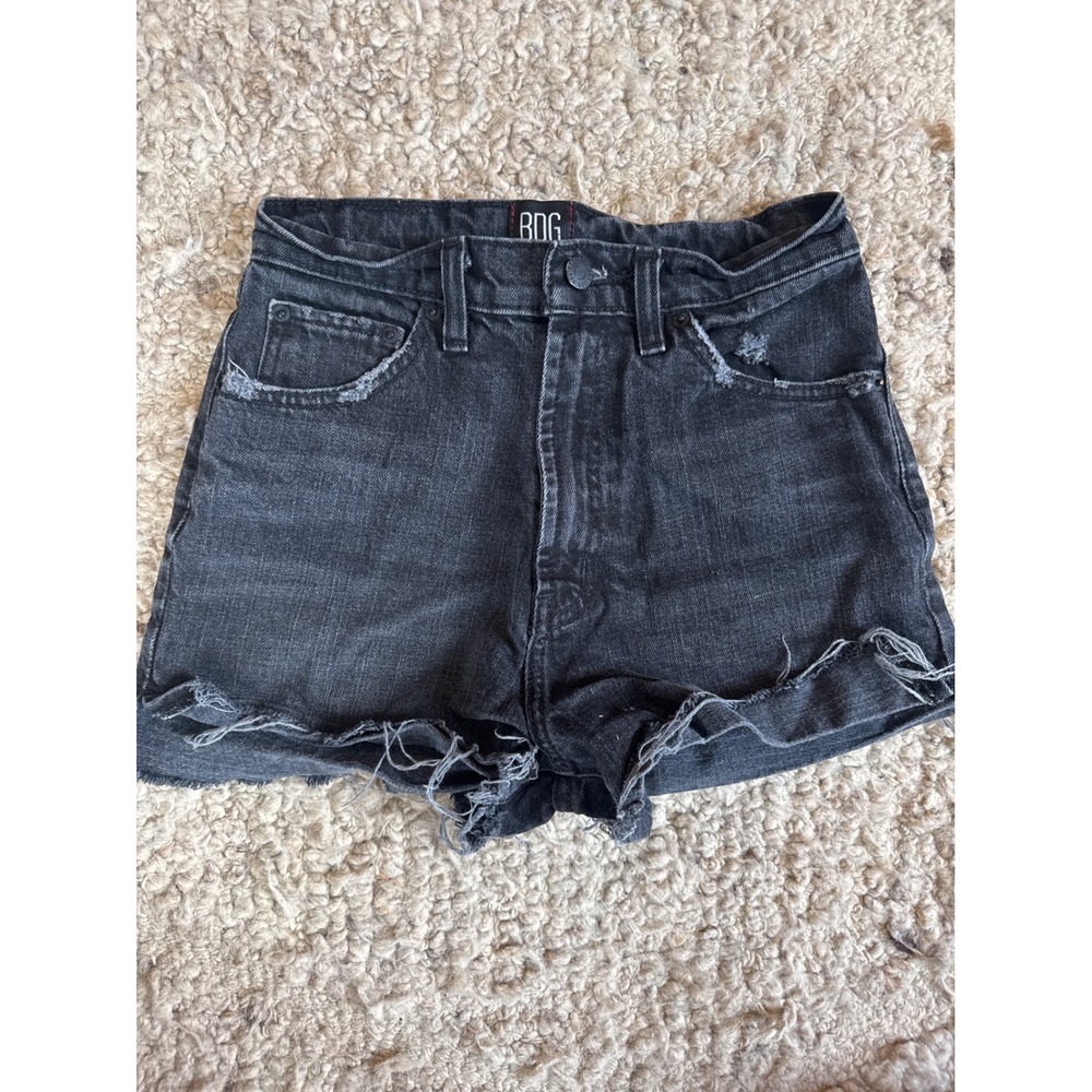 BDG‎ Urban Outfitters Girlfriend High-Rise Denim Shorts Washed Black 25
